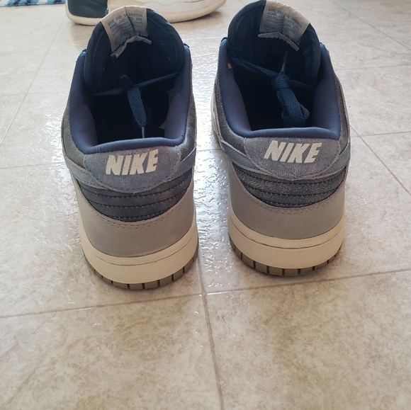 Nike Dunk Low (LTD) - Picture 5 of 8